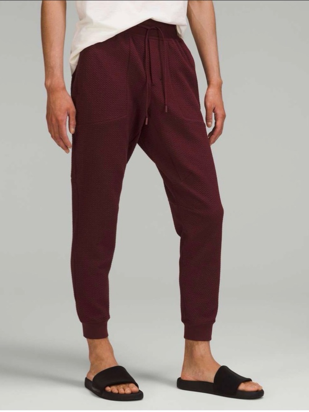 lululemon athletica Men's Maroon Drawstring Joggers